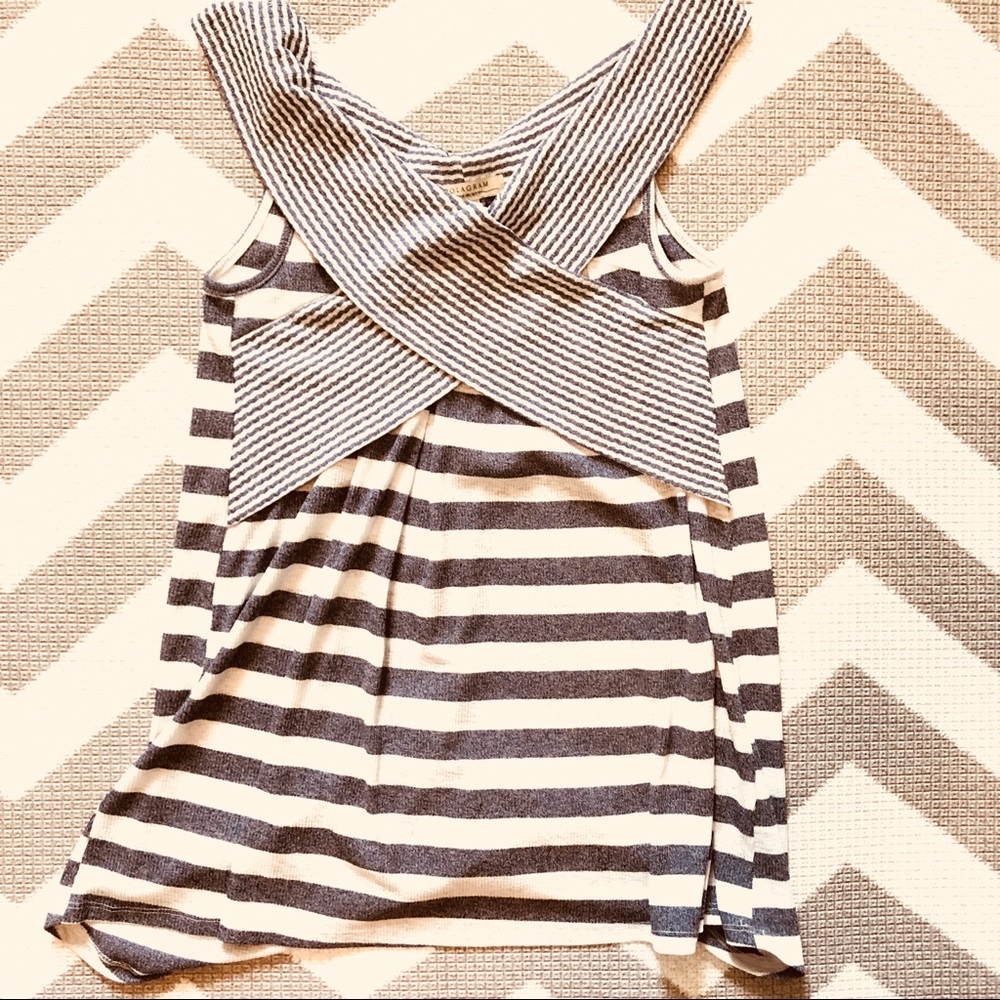 Polagram size large tank top
